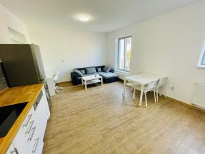 Pronájem bytu 2+kk, Jihlava, Farní, 43 m2