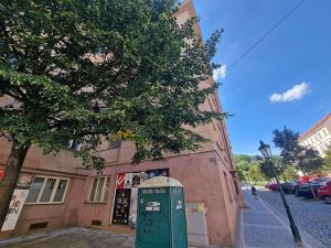 Prodej bytu 2+kk, Praha - Malá Strana, Hellichova, 57 m2