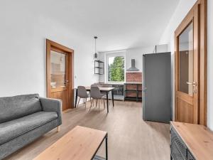 Pronájem bytu 2+kk, Hradec Králové, Pražská třída, 53 m2