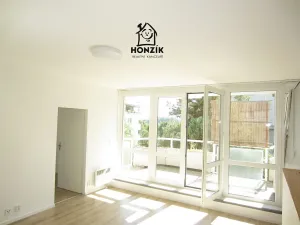 Pronájem bytu 2+kk, Praha - Jinonice, U kříže, 57 m2
