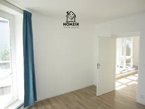 Pronájem bytu 2+kk, Praha - Jinonice, U kříže, 57 m2
