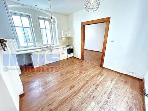 Pronájem bytu 2+1, Plzeň, Solní, 44 m2