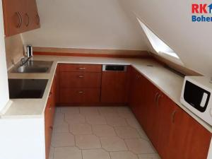 Pronájem bytu 3+kk, Praha - Dejvice, Evropská, 77 m2