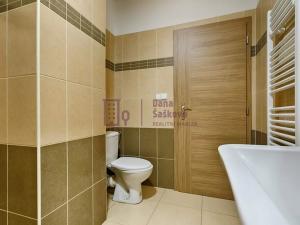 Pronájem bytu 2+kk, Jindřichův Hradec, sídliště Vajgar, 48 m2