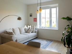 Pronájem bytu 2+kk, Praha - Holešovice, Osadní, 62 m2