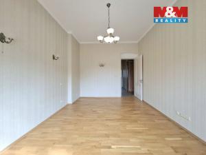 Pronájem bytu 4+1, Karlovy Vary, Varšavská, 105 m2