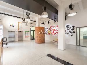 Pronájem kanceláře, Praha - Libeň, Lihovarská, 368 m2