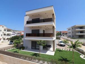 Prodej bytu 4+kk, Vodice, 89 m2