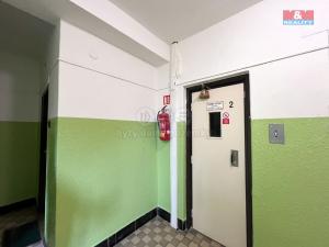 Prodej bytu 2+1, Karlovy Vary, K. Čapka, 56 m2