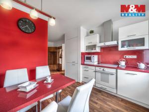 Prodej bytu 3+1, Slabce, 76 m2