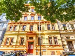 Prodej bytu 3+1, Praha - Karlín, Pernerova, 113 m2