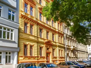 Prodej bytu 3+1, Praha - Karlín, Pernerova, 113 m2