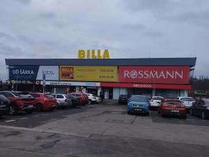 Pronájem obchodního prostoru, Praha, Evropská, 320 m2