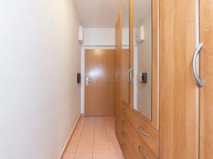 Prodej bytu 2+kk, Praha - Horní Měcholupy, Boloňská, 65 m2