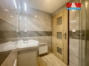 Prodej atypického bytu, Slaný, Ouvalova, 37 m2