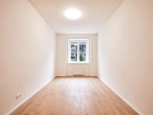 Prodej bytu 2+kk, Praha - Vysočany, Staromlýnská, 56 m2