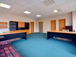 Pronájem kanceláře, Praha - Radotín, Vrážská, 80 m2