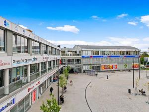 Pronájem obchodního prostoru, Praha - Hloubětín, Poděbradská, 326 m2