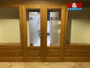 Pronájem obchodního prostoru, Plzeň - Vnitřní Město, Zbrojnická, 1 m2