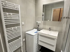 Pronájem bytu 3+1, Praha - Michle, Pod dálnicí, 76 m2