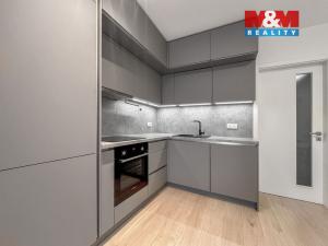 Pronájem bytu 2+kk, Praha, Hartigova, 47 m2