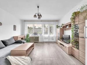 Prodej bytu 2+1, Dolní Bousov, 56 m2