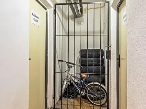 Prodej bytu 3+1, Praha - Hostivař, Horolezecká, 62 m2