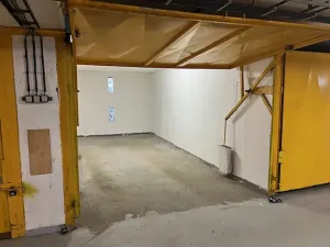Prodej garáže, Praha - Řepy, Makovského, 19 m2