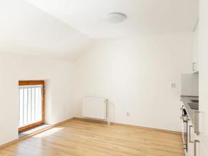 Pronájem bytu 3+kk, Praha - Libeň, Františka Kadlece, 65 m2