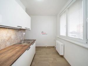 Pronájem bytu 2+1, Ostrava, Výškovická, 56 m2