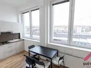 Pronájem bytu 1+kk, Praha - Nusle, Bartoškova, 38 m2