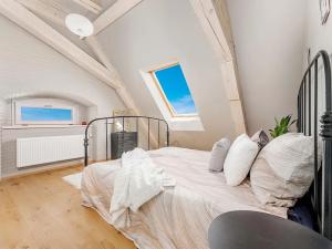 Prodej bytu 4+kk, Sokolnice, Zámecká, 126 m2