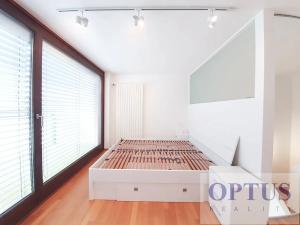 Pronájem bytu 4+1, Praha - Karlín, Šaldova, 157 m2
