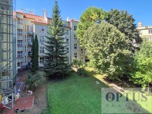 Pronájem bytu 2+1, Praha - Hradčany, Na valech, 78 m2