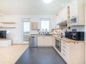 Prodej bytu 3+kk, Velká Bystřice, Na Vyhlídce, 63 m2