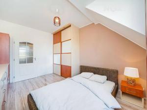 Prodej bytu 2+1, Velká Bystřice, Na Vyhlídce, 83 m2