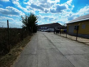 Pronájem výrobních prostor, Dobříč, 226 m2