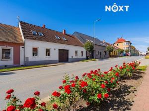 Prodej rodinného domu, Lišov, třída 5. května, 160 m2