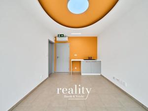 Pronájem kanceláře, Znojmo, Jarošova, 19 m2