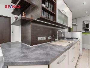 Prodej bytu 3+1, Mariánské Lázně, Hroznatova, 59 m2