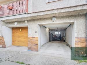 Prodej bytu 3+1, Tachov, Máchova, 85 m2