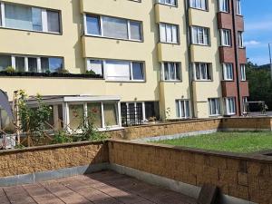 Pronájem bytu 4+kk, Praha, Zahradníčkova, 101 m2
