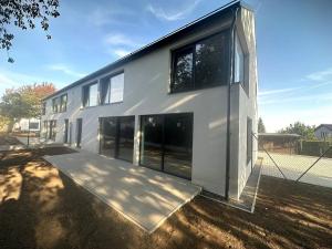 Prodej rodinného domu, Strančice, 142 m2