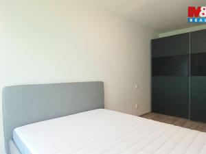 Pronájem bytu 2+kk, Praha - Žižkov, Hartigova, 47 m2