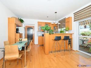 Prodej bytu 3+kk, Bílovice nad Svitavou, Lesní, 63 m2