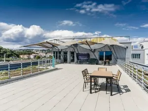 Pronájem kanceláře, Praha - Smíchov, Nádražní, 539 m2