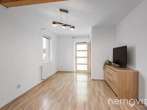 Prodej rodinného domu, Mníšek pod Brdy, Rymaně, 162 m2