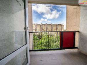 Prodej bytu 3+1, Praha - Kobylisy, Chabařovická, 69 m2