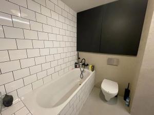 Pronájem bytu 1+kk, Praha - Modřany, U Domu služeb, 44 m2