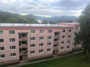 Prodej bytu 1+1, Ústí nad Labem - Neštěmice, Na Výšině, 36 m2